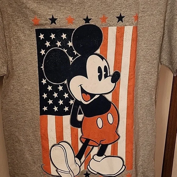 Mickey shirt Mens NWT - Picture 4 of 6